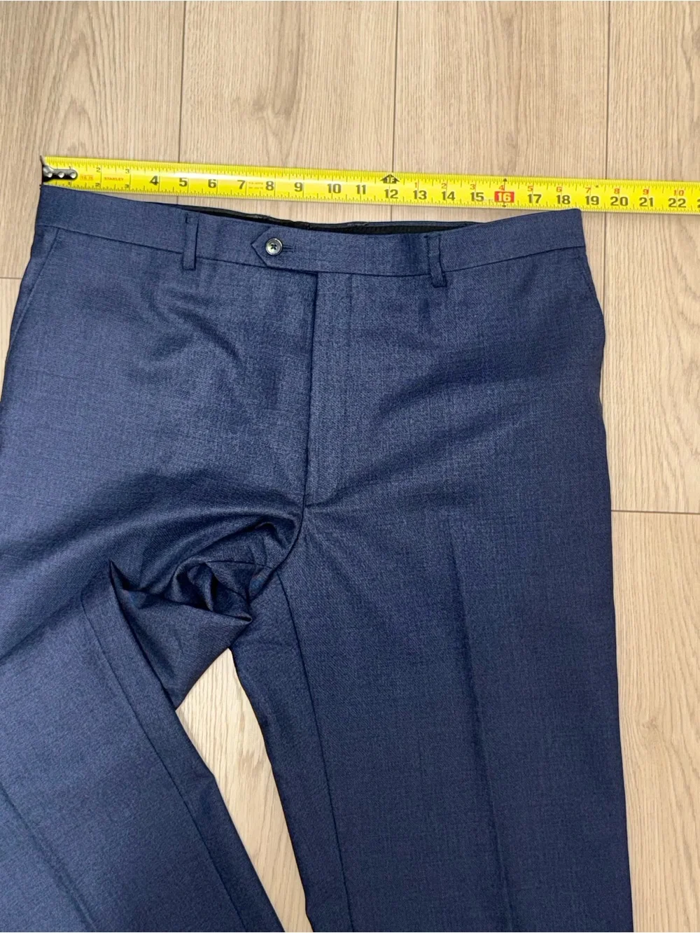 Jos.A.Bank Travelers Collection 44R Navy 2-Piece Suit Tailored Fit Blazer & Pant